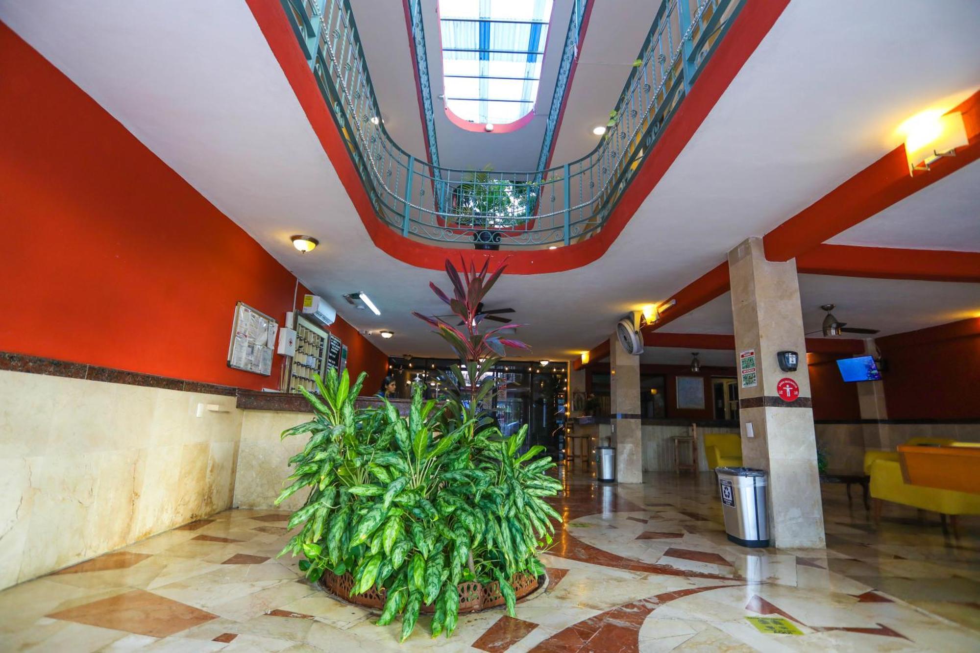 Hotel Santa Maria Канкун Екстер'єр фото